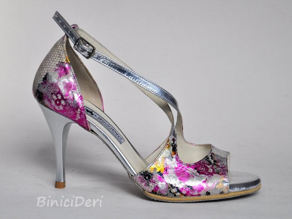 Kadın tango ayakkabısı - Küpe Çiçeği 13p