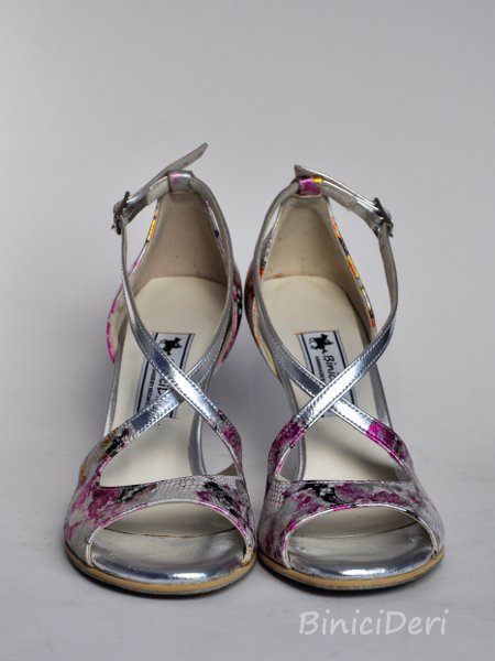 Kadın tango ayakkabısı - Küpe Çiçeği 13p